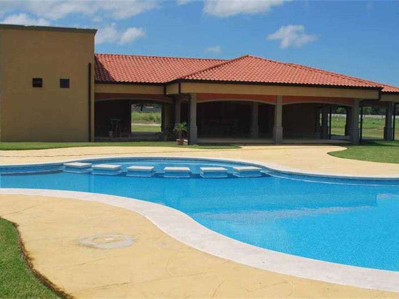 área de piscina - pool area