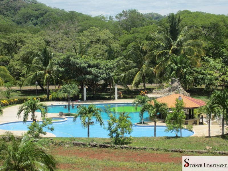Scenic pool landscape